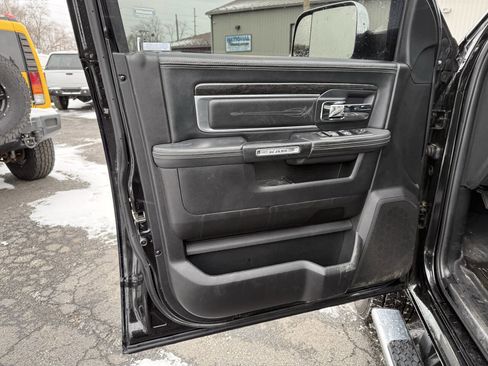 Used 2016 RAM 3500 Laramie Longhorn image 14