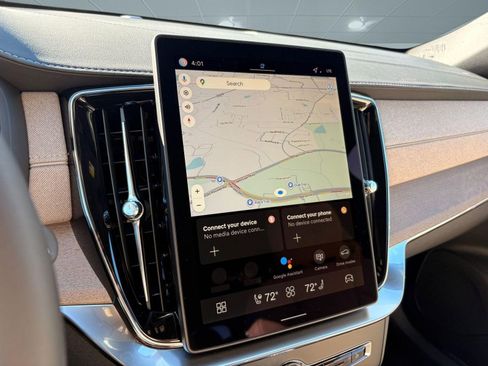 Used 2026 Volvo XC90 B5 Core w/ Protection Package image 29