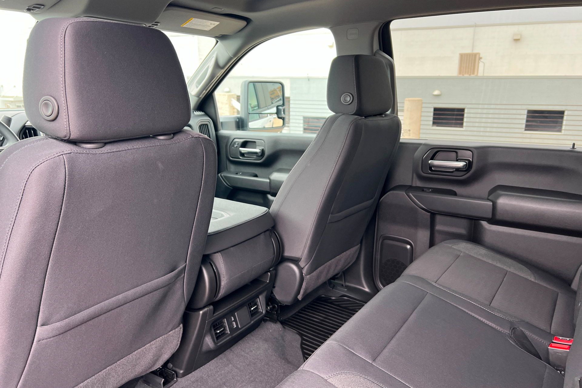 New 2026 Chevrolet Silverado 2500 Custom w/ Custom Value Package AWD/4WD image 20