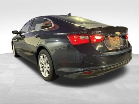 Used 2018 Chevrolet Malibu LT image 8