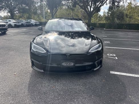 Used 2021 Tesla Model S Plaid image 9