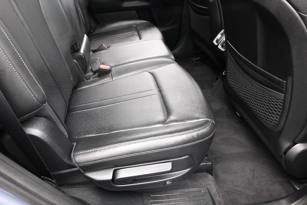 Used 2023 Kia Sorento S w/ Panoramic Sunroof Package FWD image 41