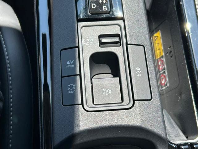 Certified 2026 Toyota Prius XLE FWD image 26