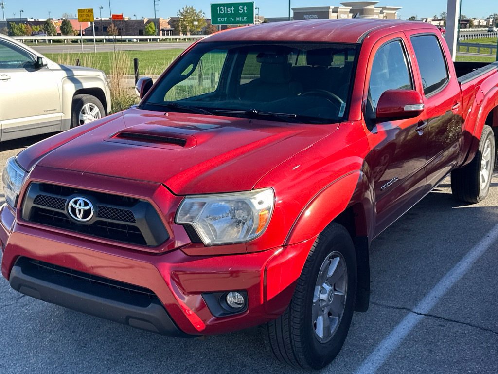 Used 2015 Toyota Tacoma 4x4 Double Cab w/ TRD Sport Package image 1