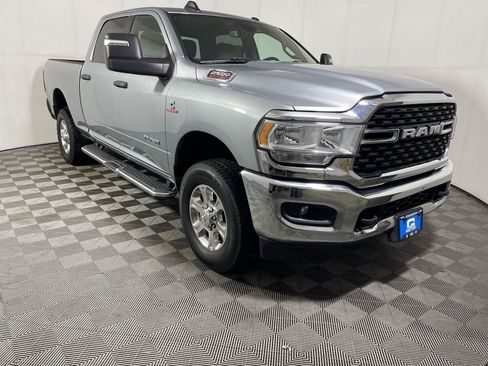 Used 2024 RAM 2500 Big Horn AWD/4WD image 2