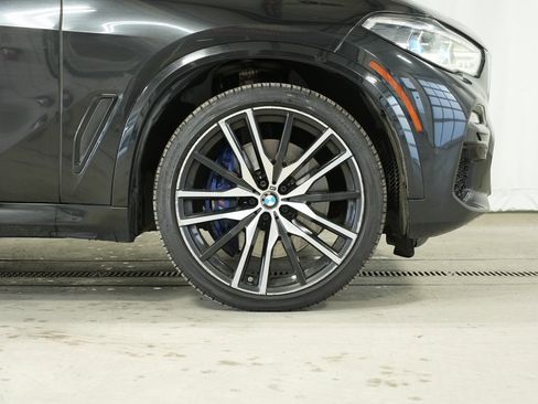 Used 2019 BMW X5 xDrive50i w/ M Sport Package image 42