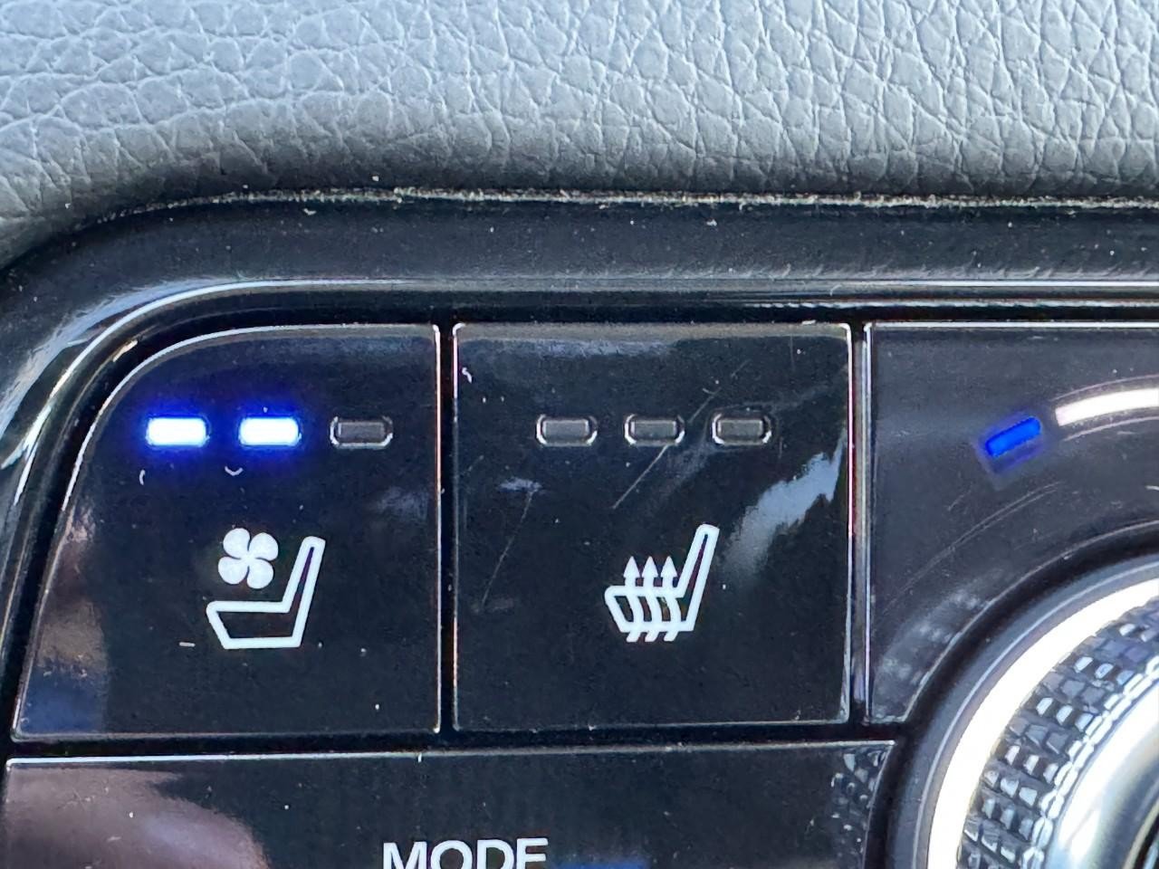 Certified 2023 Honda Pilot Elite image 26