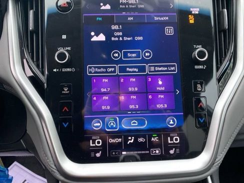 Used 2021 Subaru Outback Premium image 28