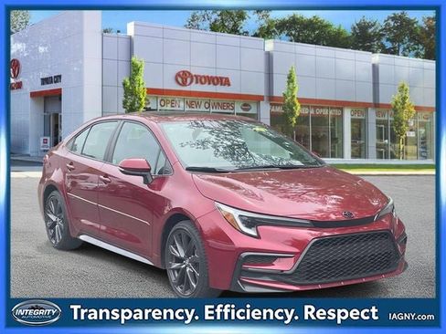 Used 2023 Toyota Corolla XSE w/ Carpet Mat Package (TMS) FWD image 1