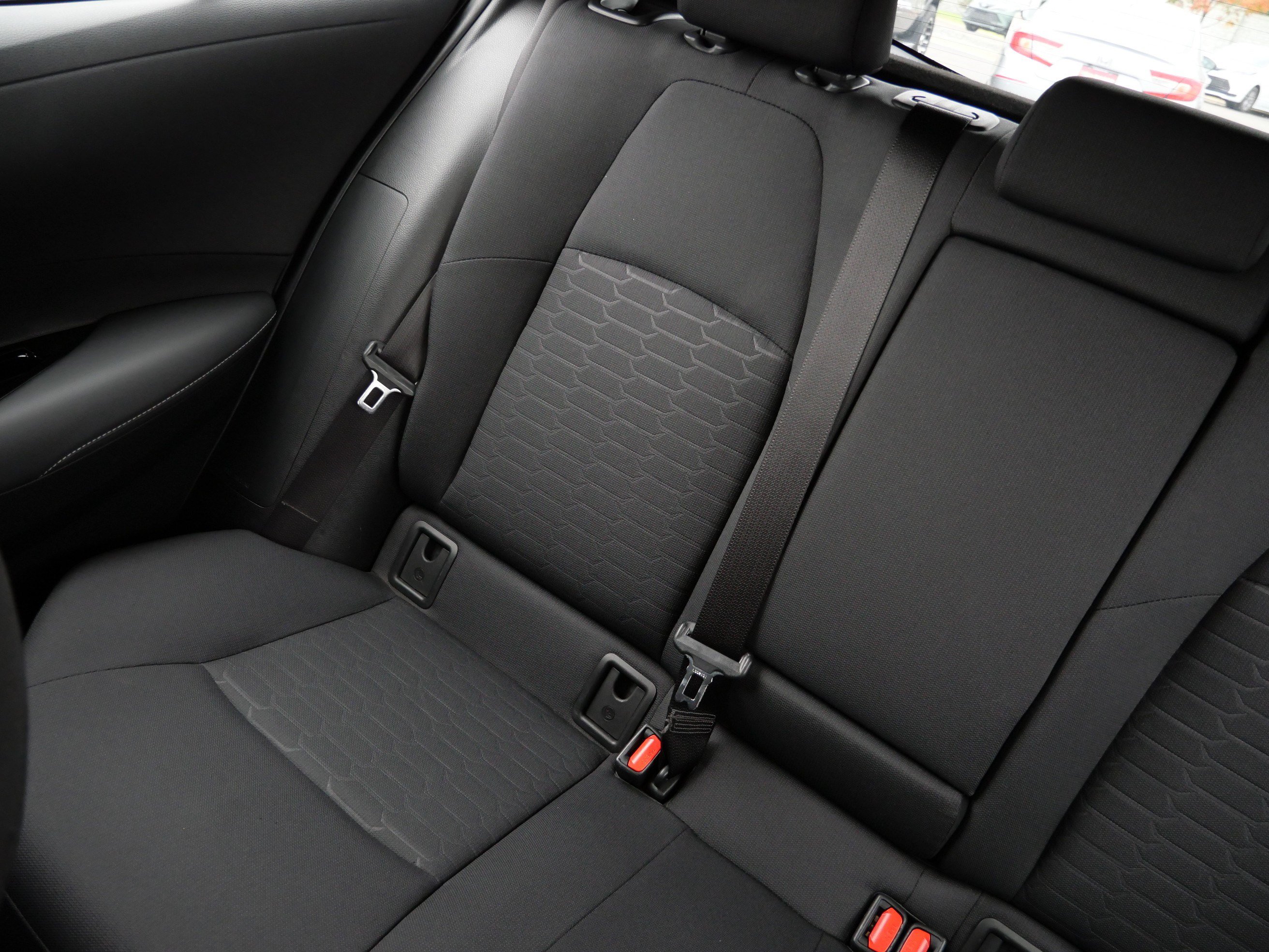 Used 2025 Toyota Corolla SE FWD image 12