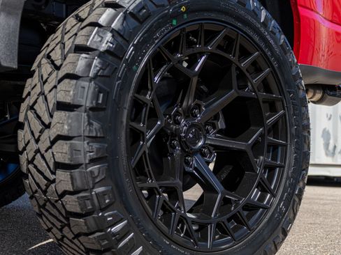 New 2025 Ford F150 Lariat w/ Equipment Group 501A Mid image 18