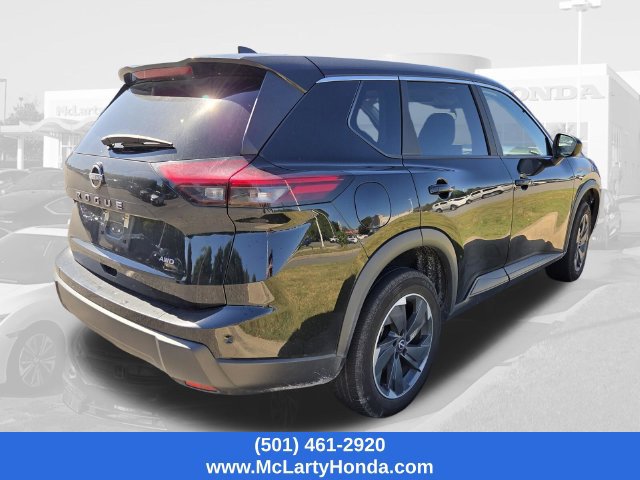 Used 2025 Nissan Rogue SV AWD/4WD image 5
