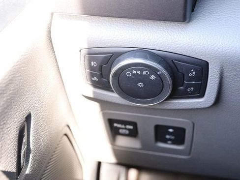 Used 2015 Ford F150 XLT w/ Equipment Group 301A Mid image 17