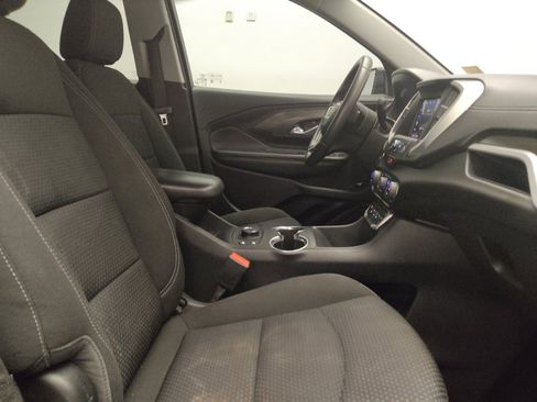 Used 2023 GMC Terrain SLE w/ Driver Convenience Package FWD image 21