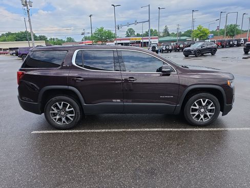 Used 2021 GMC Acadia SLE AWD/4WD image 2