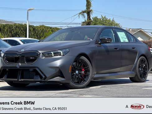 New 2027 BMW M5 w/ Executive Package AWD/4WD image 1
