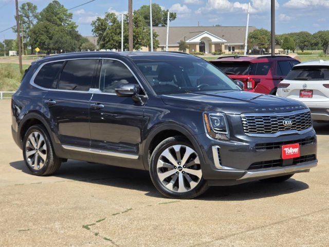 Used 2021 Kia Telluride S FWD image 2