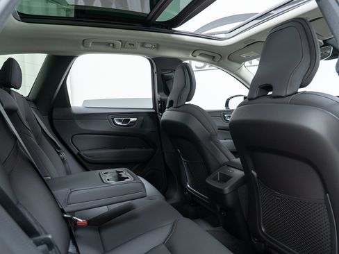 New 2026 Volvo XC60 B5 Plus w/ Protection Package Premier AWD/4WD image 23