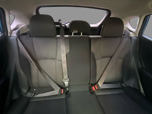 Used 2022 Subaru Impreza 2.0i Premium image 13