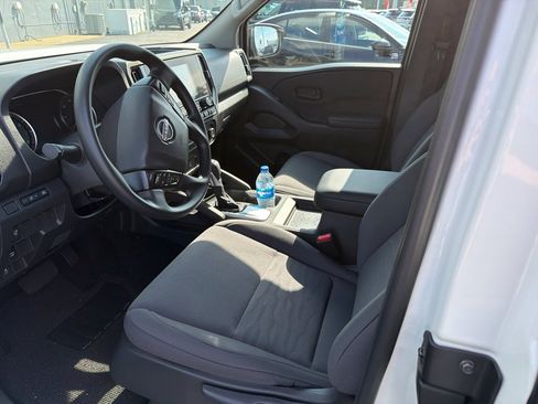 Used 2026 Nissan Frontier S RWD image 10