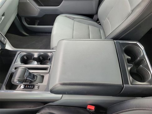 Used 2023 Ford F150 Lariat image 22