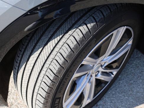 Used 2024 Cadillac Lyriq Tech w/ Driver Assist Package image 25