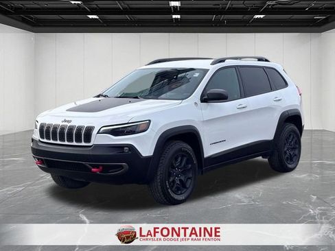 Used 2020 Jeep Cherokee Trailhawk w/ Cold Weather Group image 1