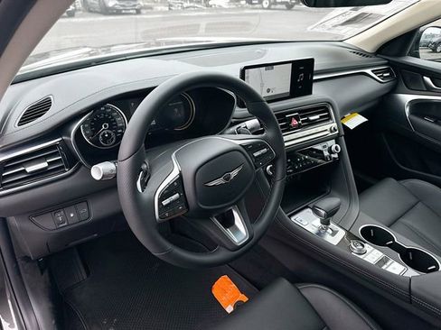 Certified 2025 Genesis G70 2.5T image 9
