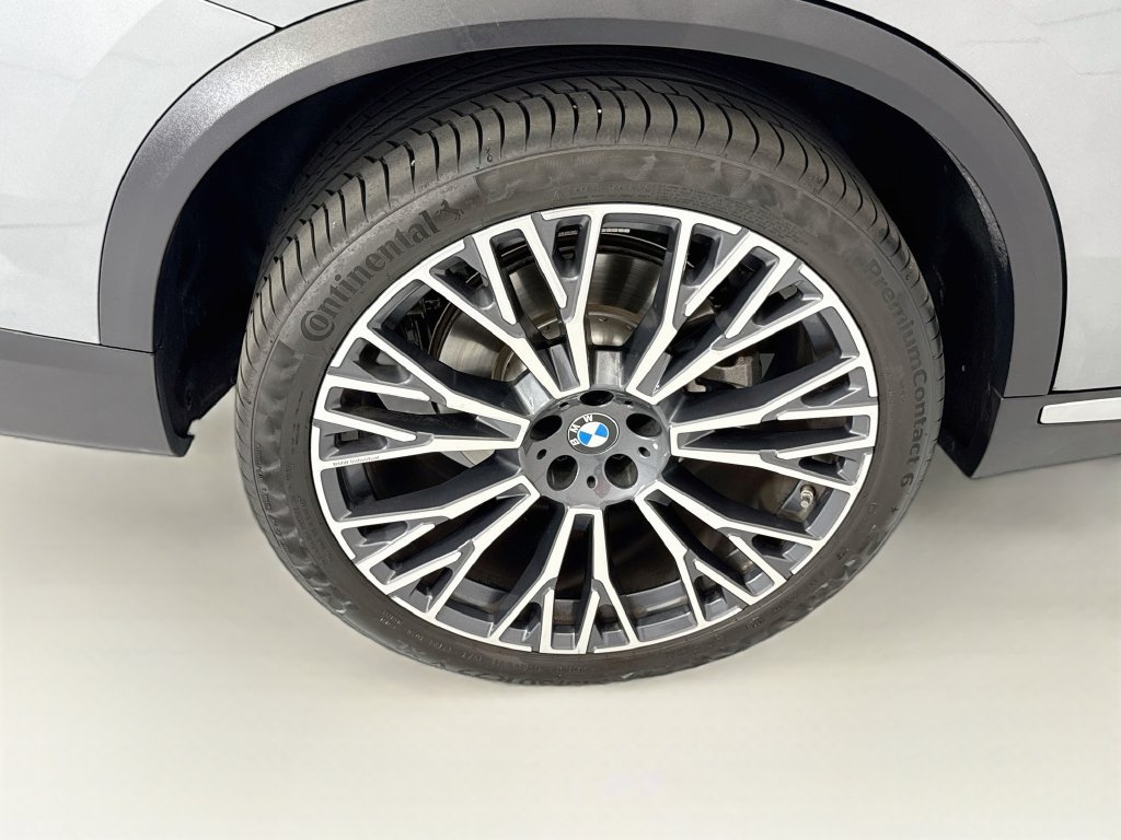 Certified 2026 BMW X5 xDrive40i AWD/4WD image 32