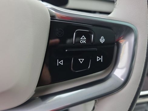 New 2025 Volvo EX90 Ultra w/ Protection Package Premier image 25