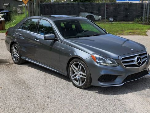 Used 2016 Mercedes-Benz E 350 E 350 4MATIC Sedan 4D image 8