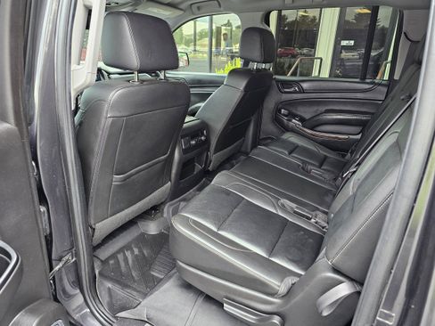 Used 2016 Chevrolet Suburban LT AWD/4WD image 15