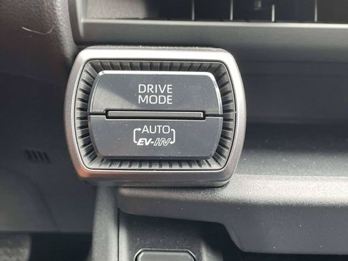 Used 2026 Toyota RAV4 SE AWD/4WD image 32