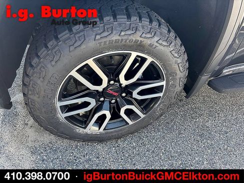 Certified 2023 GMC Sierra 1500 AT4 w/ AT4 Premium Package AWD/4WD image 3
