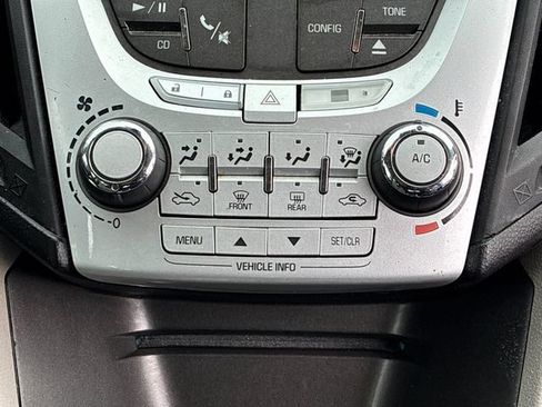 Used 2012 Chevrolet Equinox LS FWD image 18
