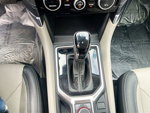 Used 2024 Subaru Forester Limited image 17