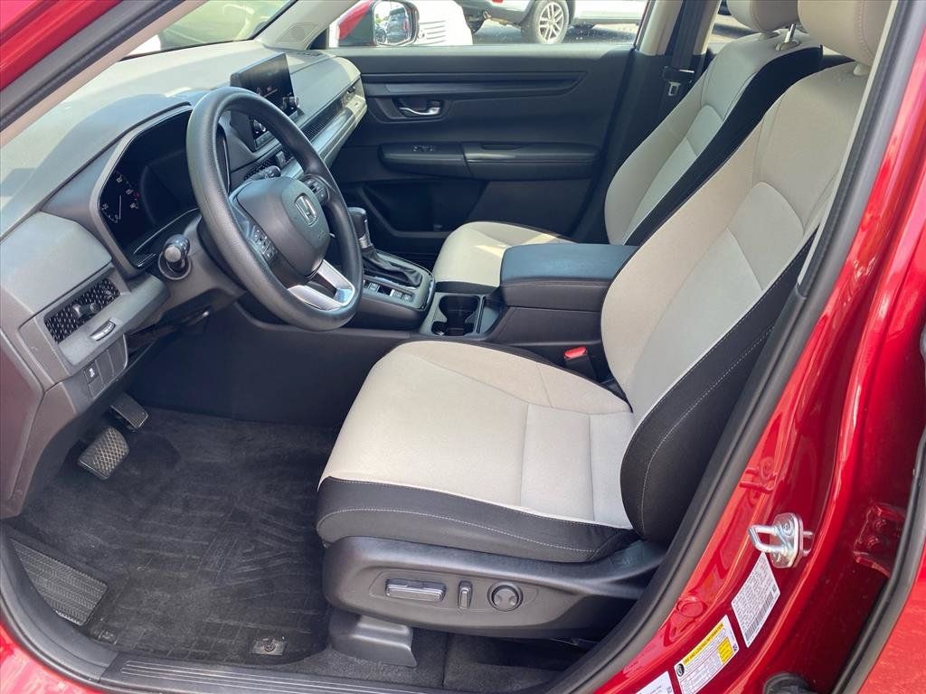 Used 2024 Honda CR-V EX image 9