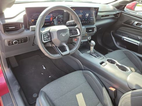 Certified 2025 Ford Mustang Coupe RWD image 14
