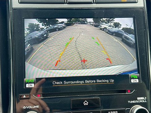 Used 2020 Subaru Ascent Premium w/ Convenience Package AWD/4WD image 18
