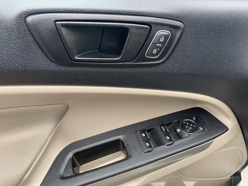 Used 2022 Ford EcoSport S image 21