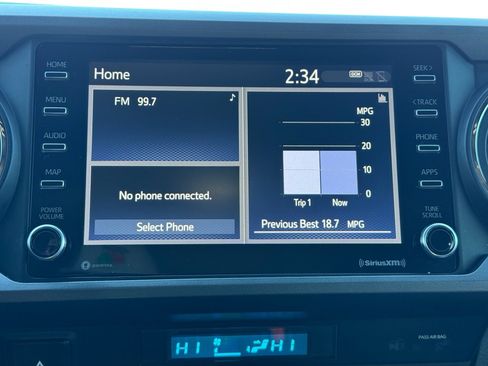 Used 2023 Toyota Tacoma TRD Off-Road image 22