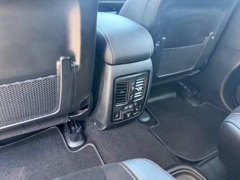 Used 2024 Dodge Durango SRT AWD/4WD image 13
