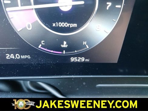 Used 2025 Kia Sportage SX image 19