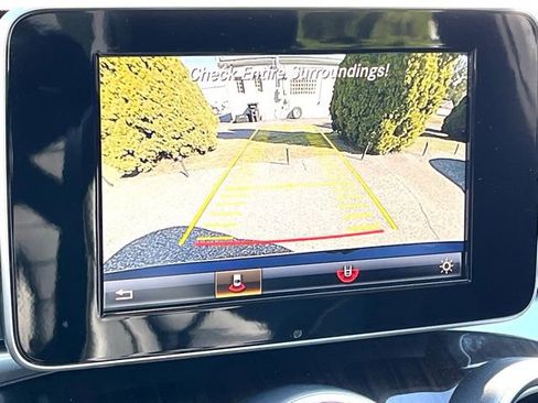 Used 2017 Mercedes-Benz C 300 4MATIC Sedan image 15