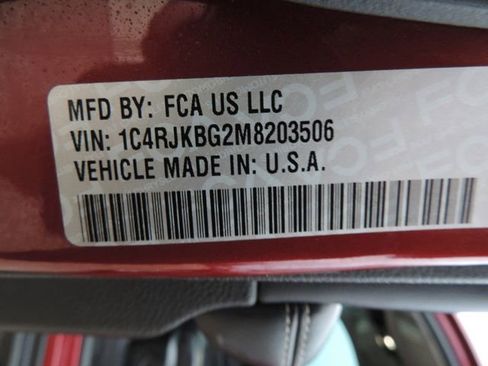 Used 2021 Jeep Grand Cherokee L Limited image 19