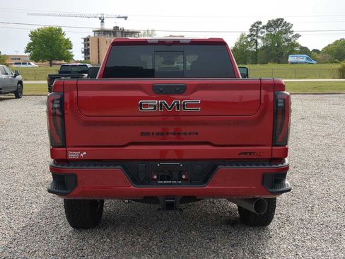 New 2026 GMC Sierra 2500 AT4 w/ AT4 Premium Plus Package AWD/4WD image 7