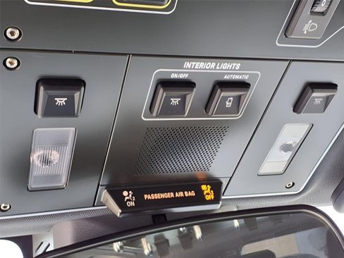New 2025 INEOS Grenadier AWD/4WD image 18