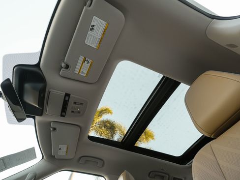 New 2026 INFINITI QX80 Luxe w/ Cargo Package image 17