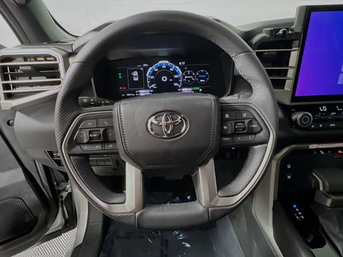 Used 2025 Toyota Tundra Limited image 18