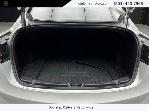Used 2022 Tesla Model 3 Performance image 41